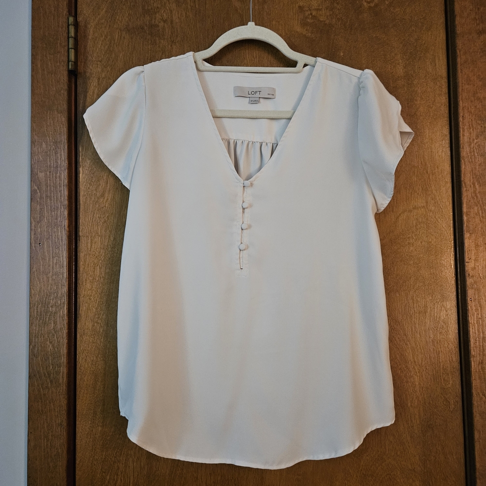LOFT Petite Tulip Sleeve Blouse